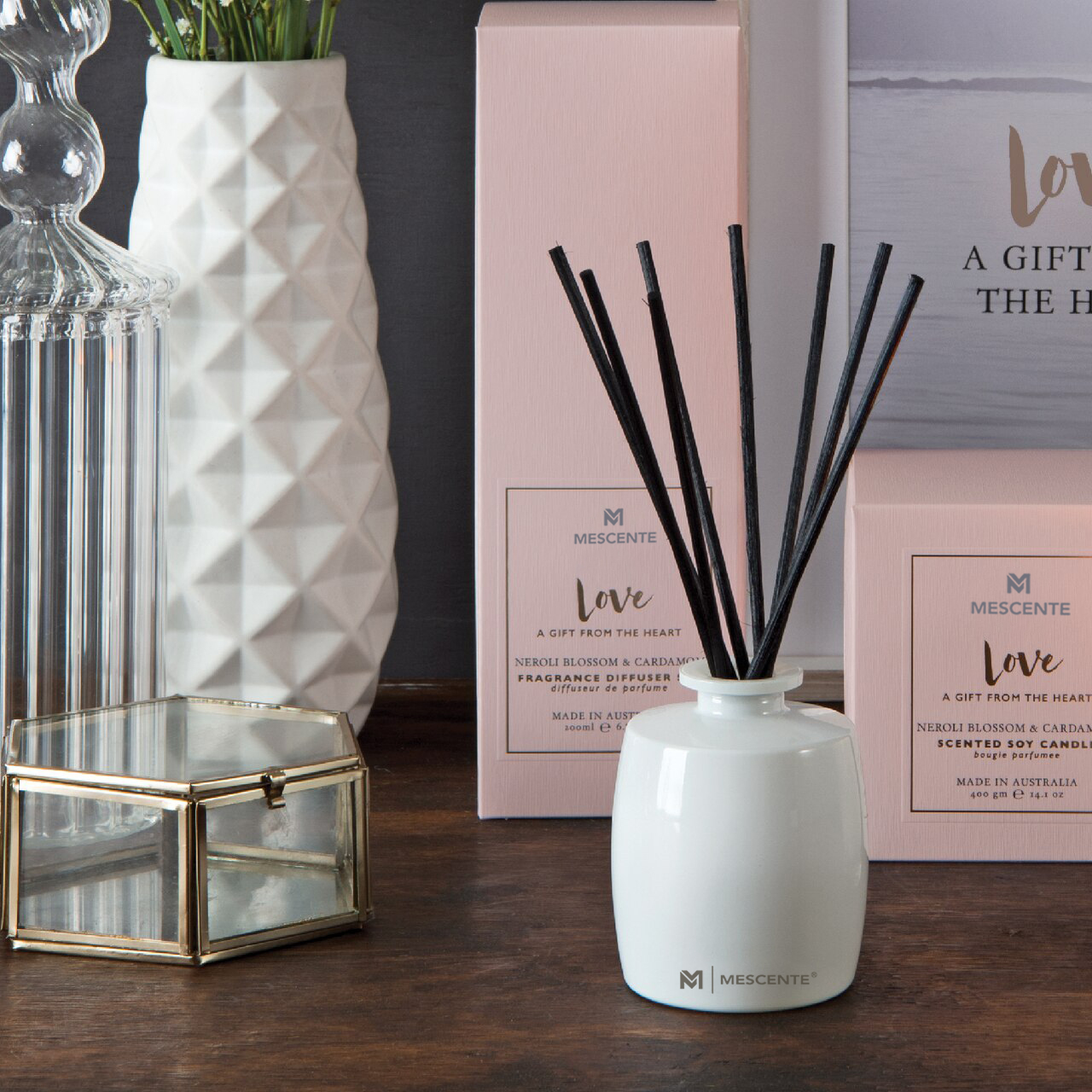 M&Scent Botol Kaca Besar Home Essentials Aroma Reed Diffuser Set Hadiah Dengan Batang Rotan