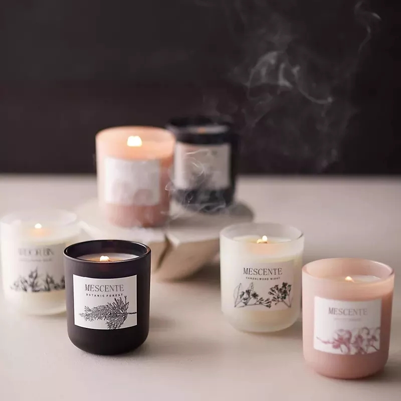 Borong Private Label Aromaterapi Mewah Lilin Wangi Kristal Asli Lilin Soya Untuk Hiasan Perkahwinan