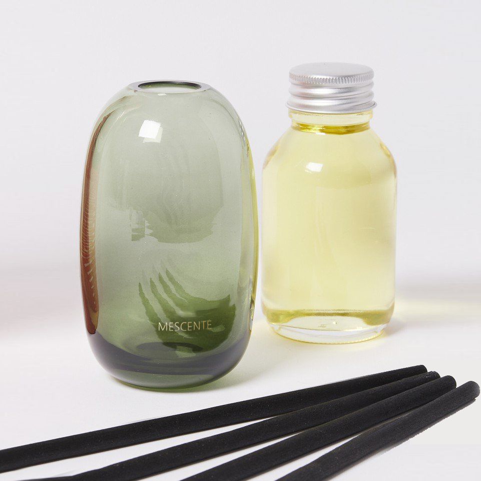 Mewah 100ml 200ml 500ml Botol Bulat Berlian Loris Sola Bunga Amber Kristal Eyfel Minyak Peresap Reed Minyak wangi