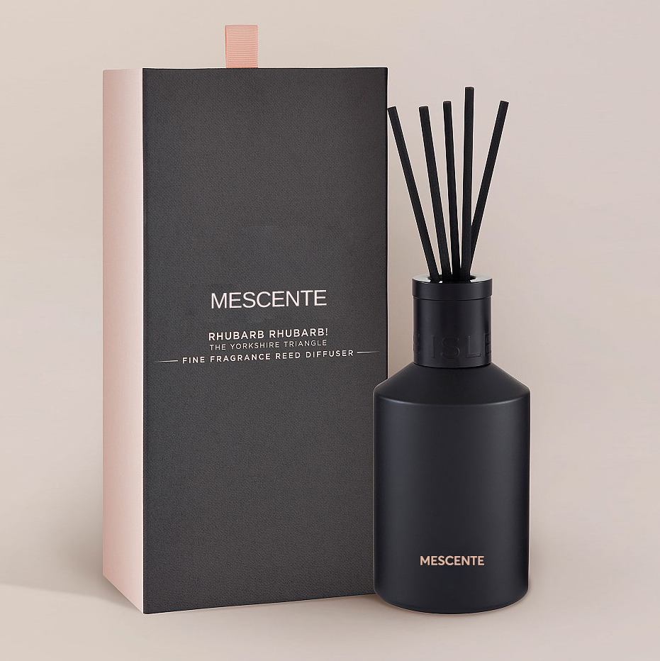 Hiasan Kotak Bercetak Oem 20ml Square Ceramic Vranjes Wooden Cap House Perfume Aroma Reed Diffuser Oil