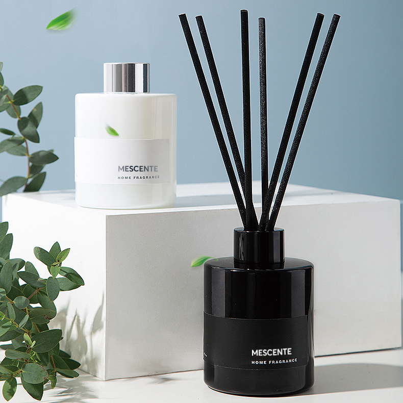 M&Scent Borong Mewah Persendirian Label Hiasan Batang Bunga Fiber Reed Diffuser dengan Sumbat