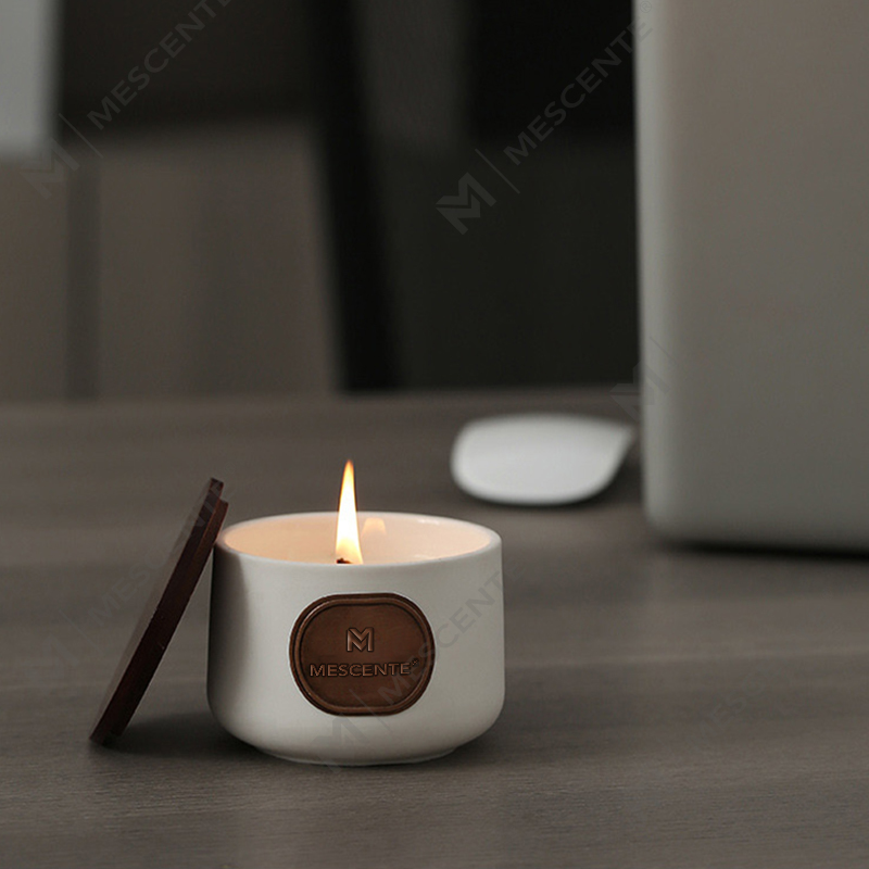 Set hadiah lilin lilin kelapa wangi seramik label peribadi M&Scent
