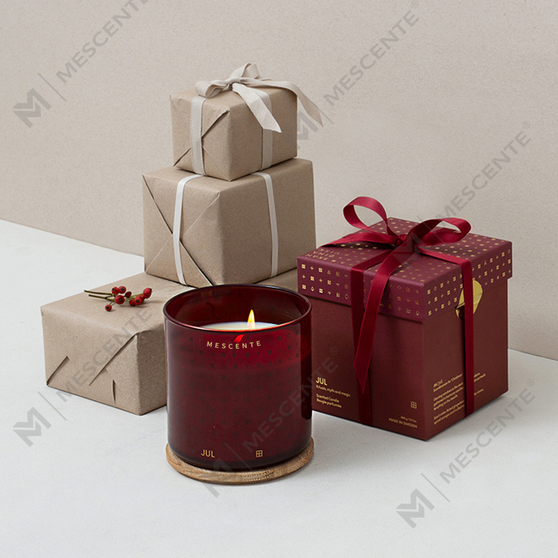 M&Scent Luxury Custom Handmade Christmas Decorative Scented Soya Wax Lilin dengan Kotak Hadiah