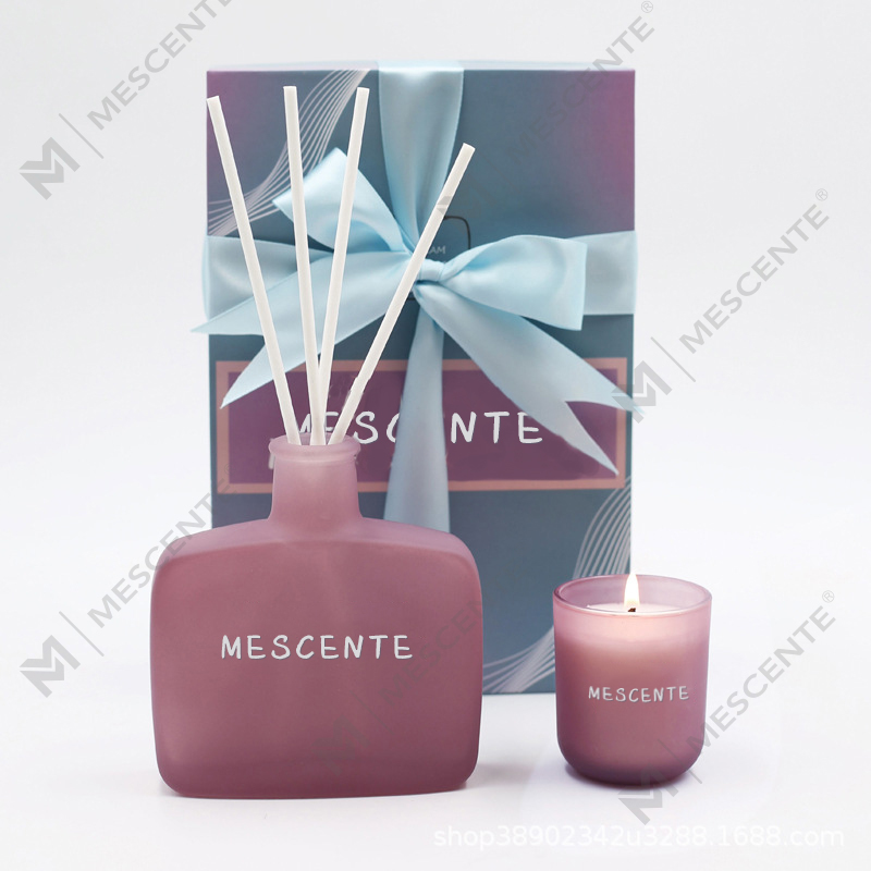 Set Hadiah Lilin dan Reed Diffuser, Lilin Wangi Aroma Reed Diffuser
