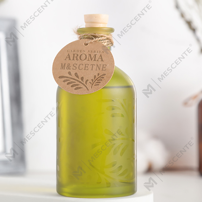 M&Scent Luxury Custom Private Label Botol Kaca Bunga Cecair Reed Diffuser Dengan Kotak Hadiah