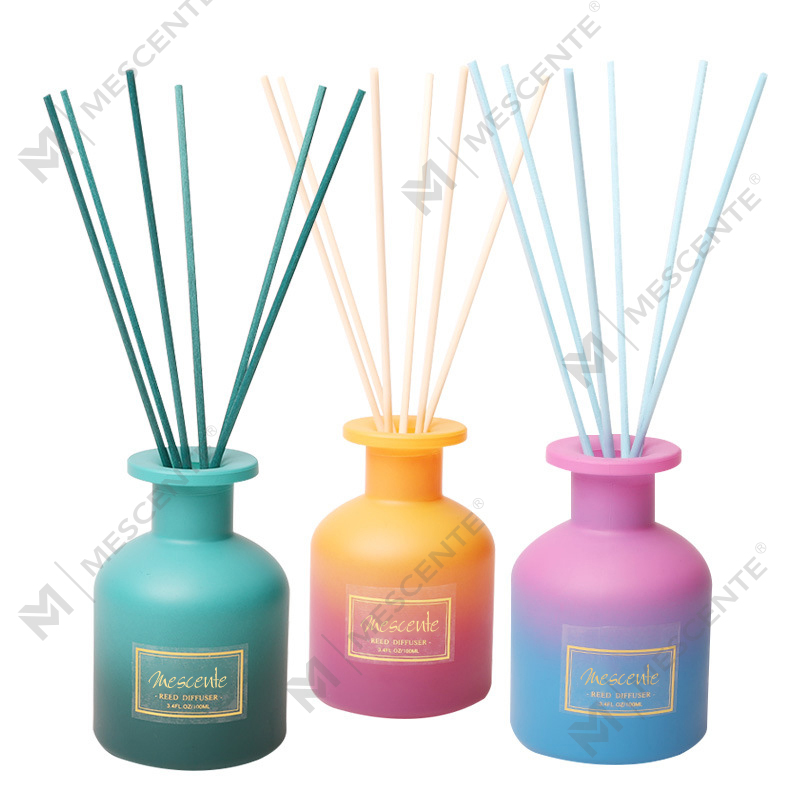 Penyebar buluh pewangi rumah botol bulat label peribadi M&Scent