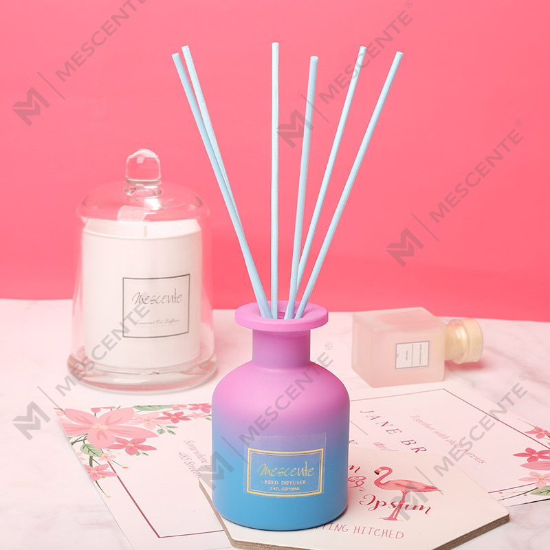 Penyebar buluh pewangi rumah botol bulat label peribadi M&Scent