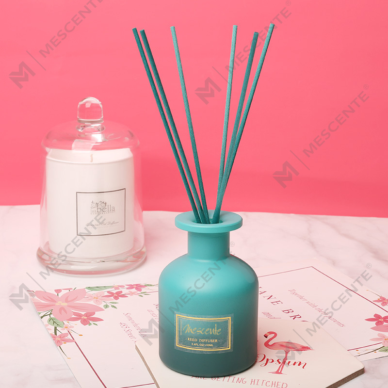 Penyebar buluh pewangi rumah botol bulat label peribadi M&Scent