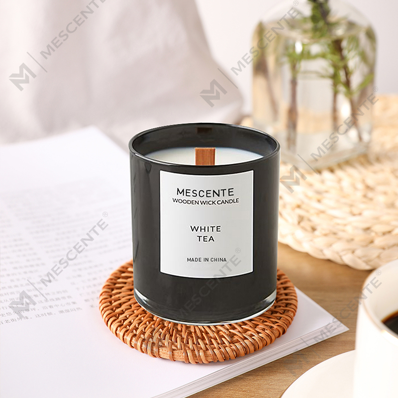 Lilin soya wangi teh putih label peribadi Mescente Dalam Balang