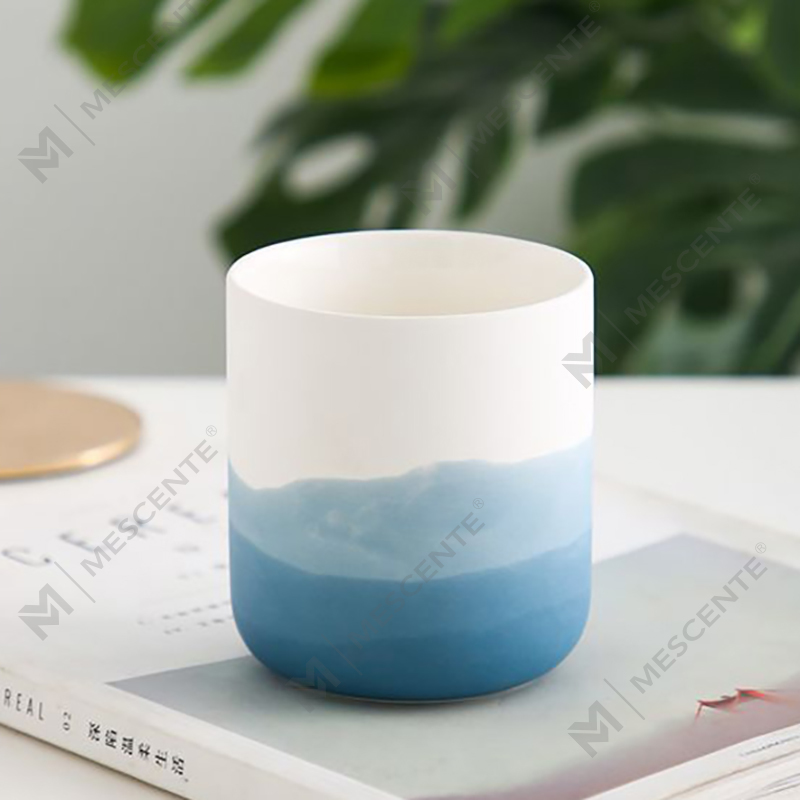 M&Scent Hiasan Seramik Biru dan Putih Pasu Tirus Tealight Tempat Lilin, Tanglung dan Balang Lilin