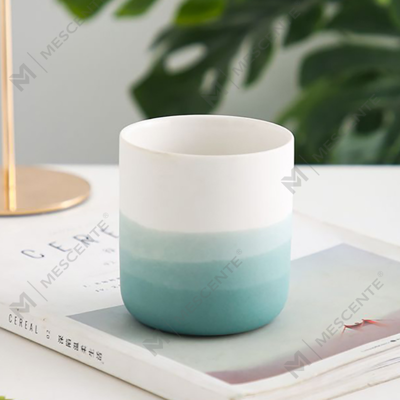 M&Scent Hiasan Seramik Biru dan Putih Pasu Tirus Tealight Tempat Lilin, Tanglung dan Balang Lilin