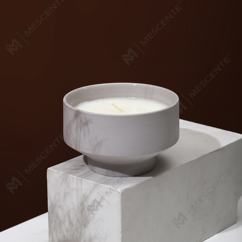 M&Scent Borong Tersuai Large Modern 3 Wick White Frosted Christmas Candle Jar dengan Tudung Buluh