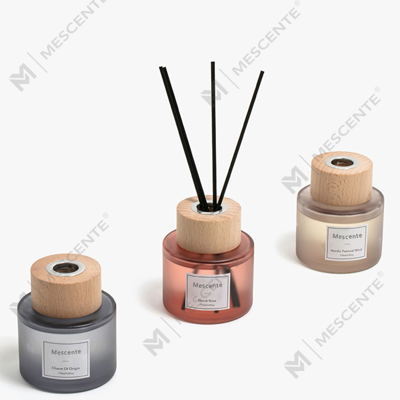 Penyebar buluh botol kaca label peribadi mewah borong M&Scent dengan penyumbat