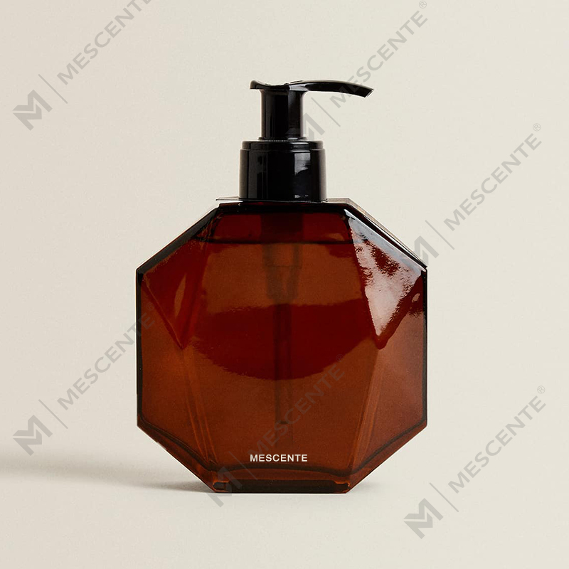 Semburan Bilik Minyak Pati Label Peribadi dengan Kotak M&scent Bilik Mewah Tersuai & Penyegar Udara Linen Botol Kaca, Cecair Kotak Warna