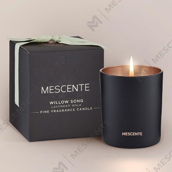Bagaimana untuk memadamkan lilin wangi?